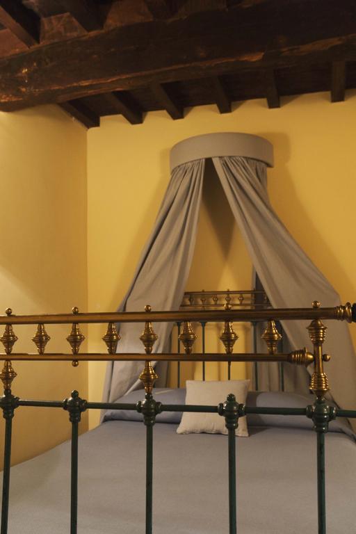 بانيوس دي مونتيمايور Casa Rural Con Encanto "Los Postigos" الغرفة الصورة